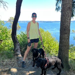 Meet your Posher, Selena